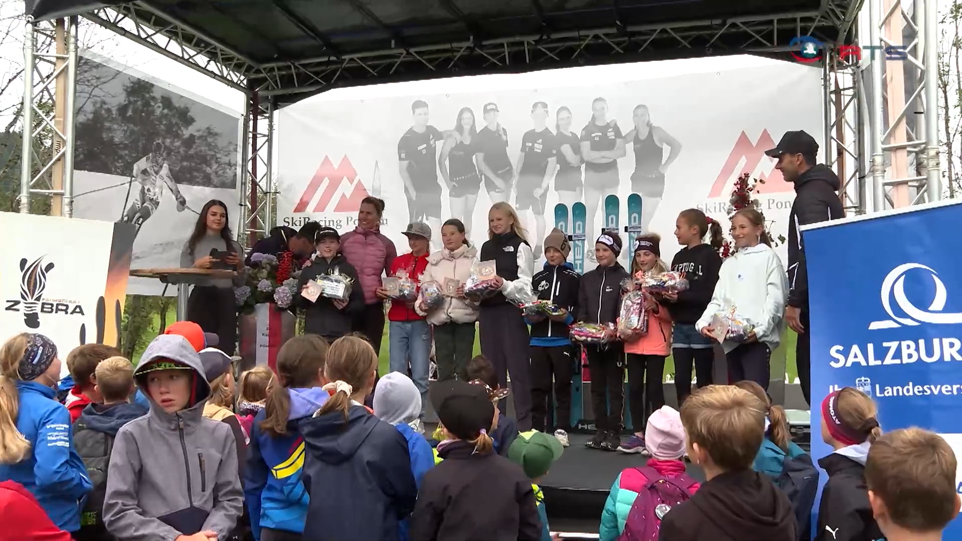skiracing-pongau-bewegungsfreudige-jugendliche-treffen-auf-ihre-stars