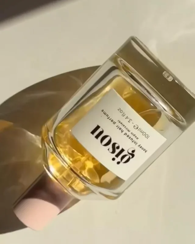Gisou Honey Infused Hair Oil, elisir di bellezza per i capelli - Cosmopolo