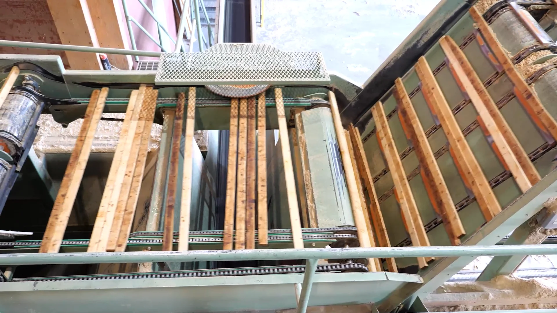 Stick and Dunnage Handling on Vimeo