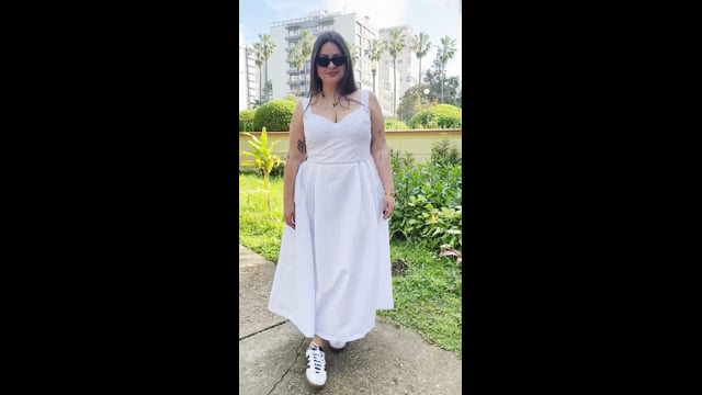 VESTIDO LONDRES RISCA DE GIZ BRANCO