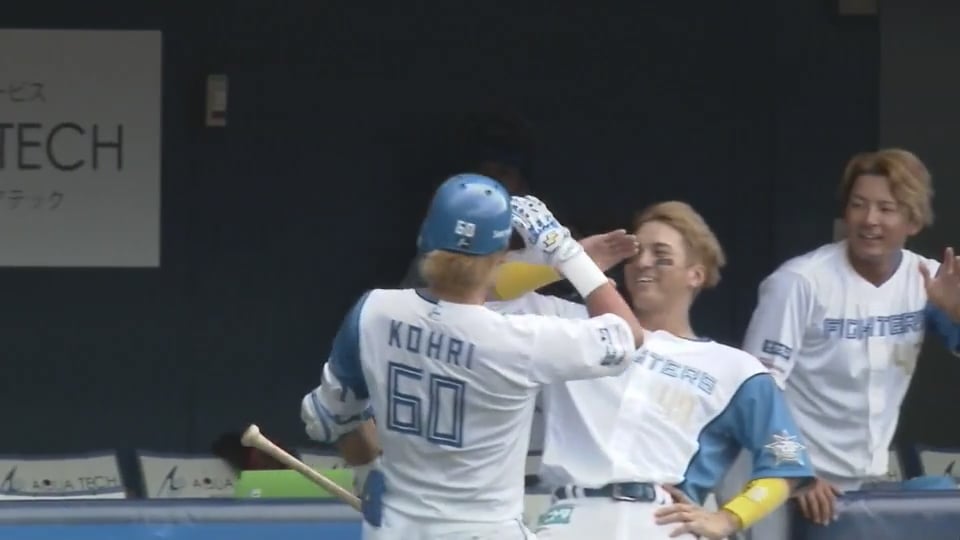 【ファーム】2回で早くもチーム4本目の長打!! ファイターズ・郡拓也が9号ソロホームラン!!  2023年9月29日 北海道日本ハムファイターズ 対 東京ヤクルトスワローズ