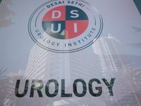 Newswise:Video Embedded global-speakers-cutting-edge-topics-surgical-theater-on-tap-for-desai-sethi-urology-institute-s-urology-on-the-beach-2024