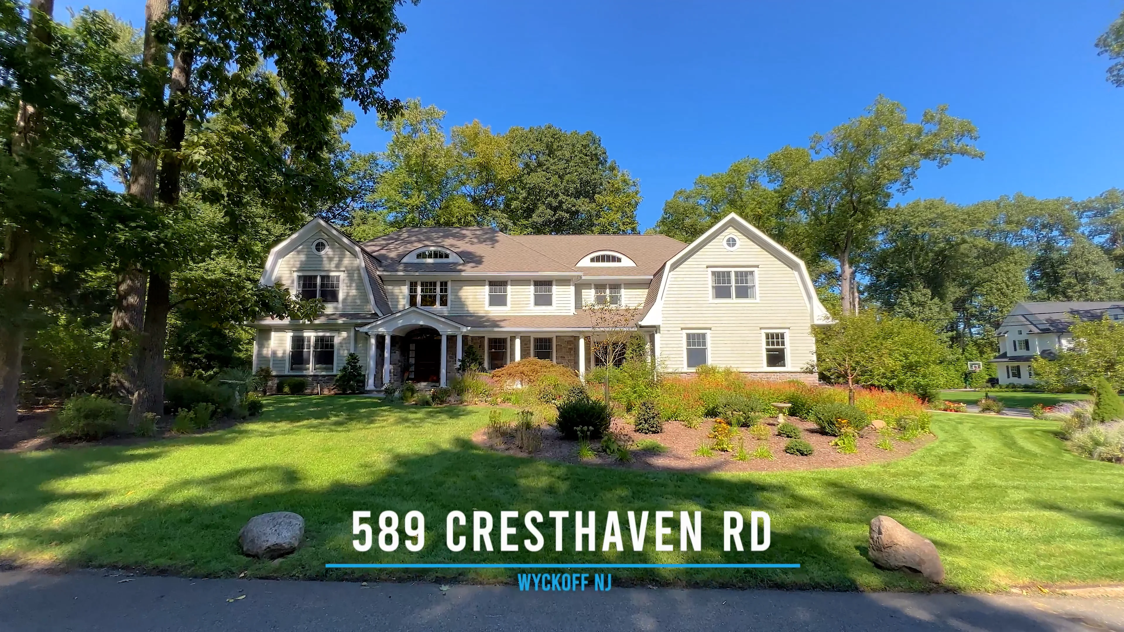 569 Cresthaven Rd, Wyckoff, NJ 07481