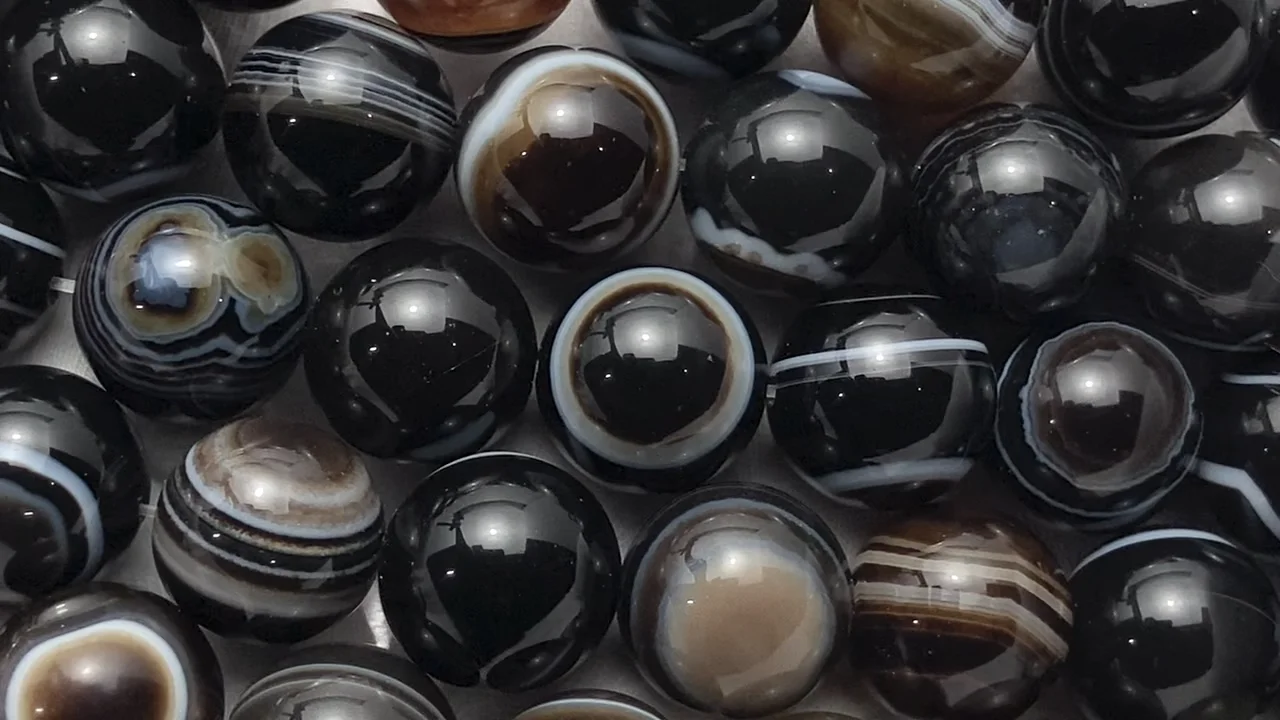 天然石 高品質 レア キャラメル天眼アラシャン 11mm Amazon | [GOLD