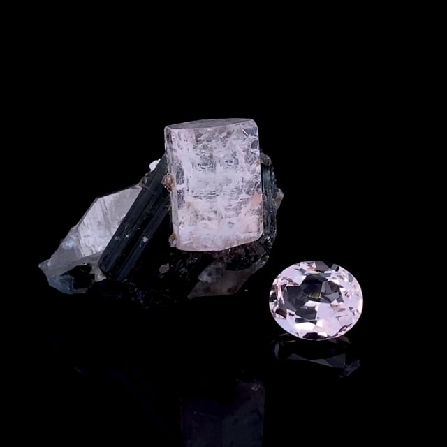 Beryl var: Morganite (rough and cut set)