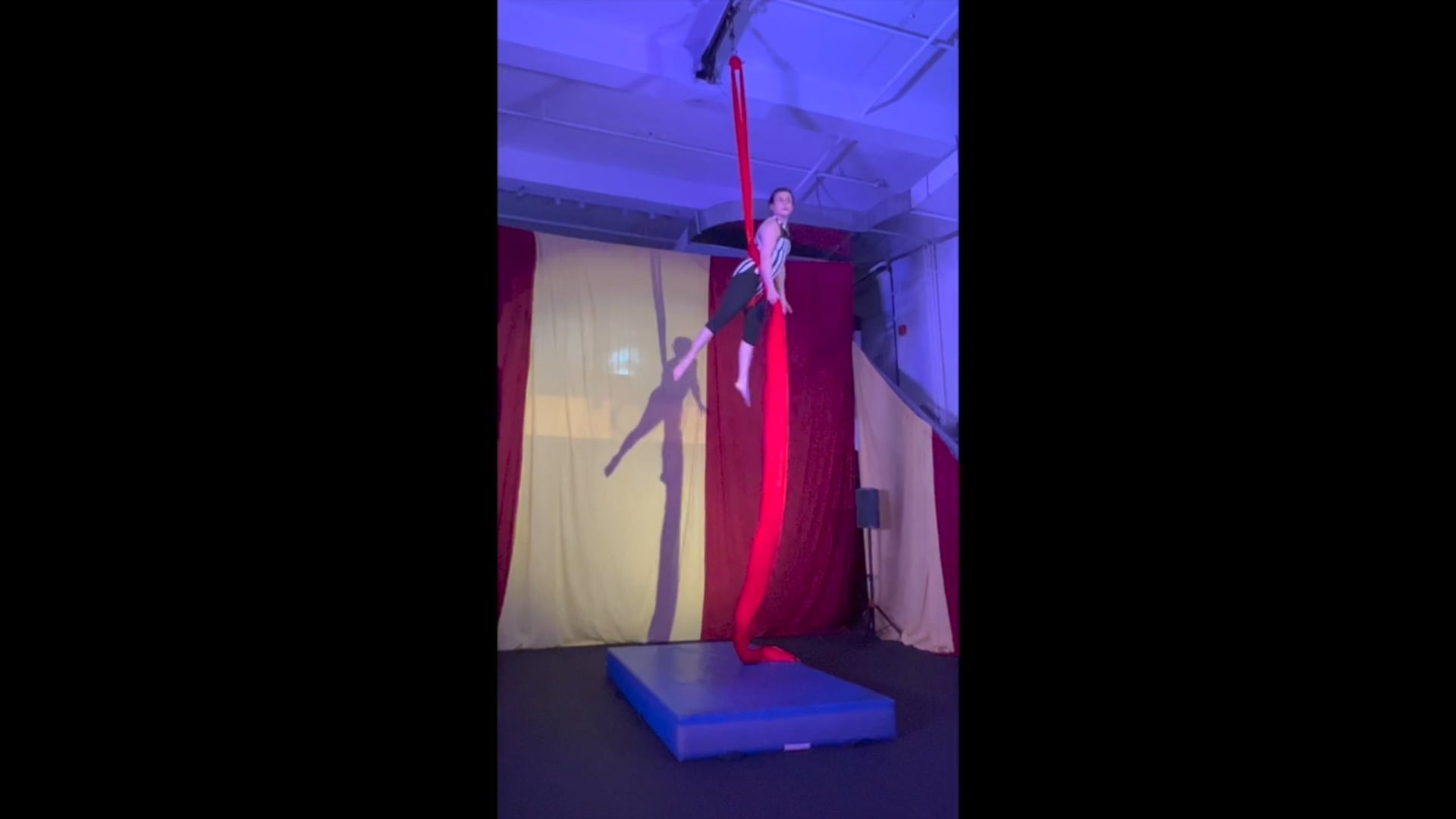 Aerial Silks Demo 2023