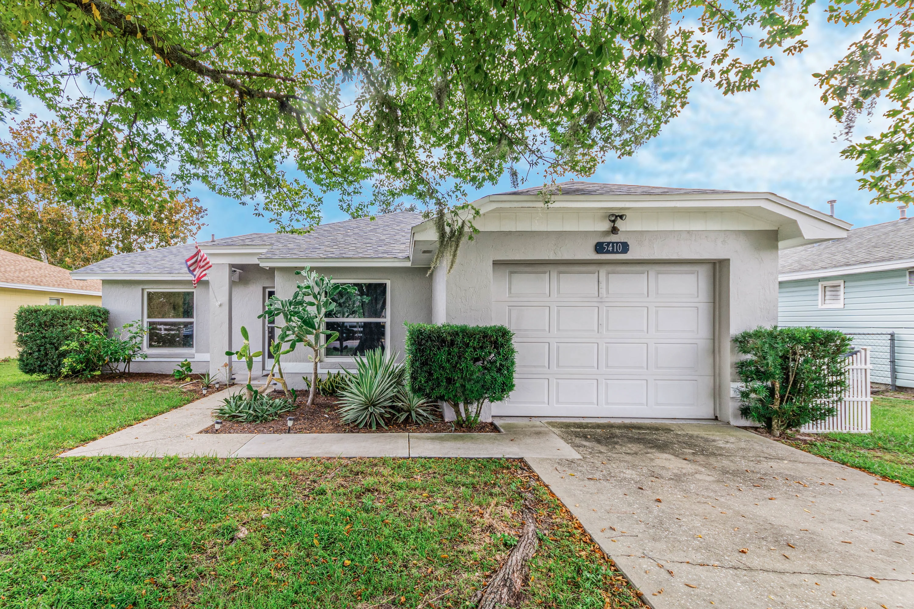 5410 Struthers Road, Winter Haven, FL 33884 on Vimeo