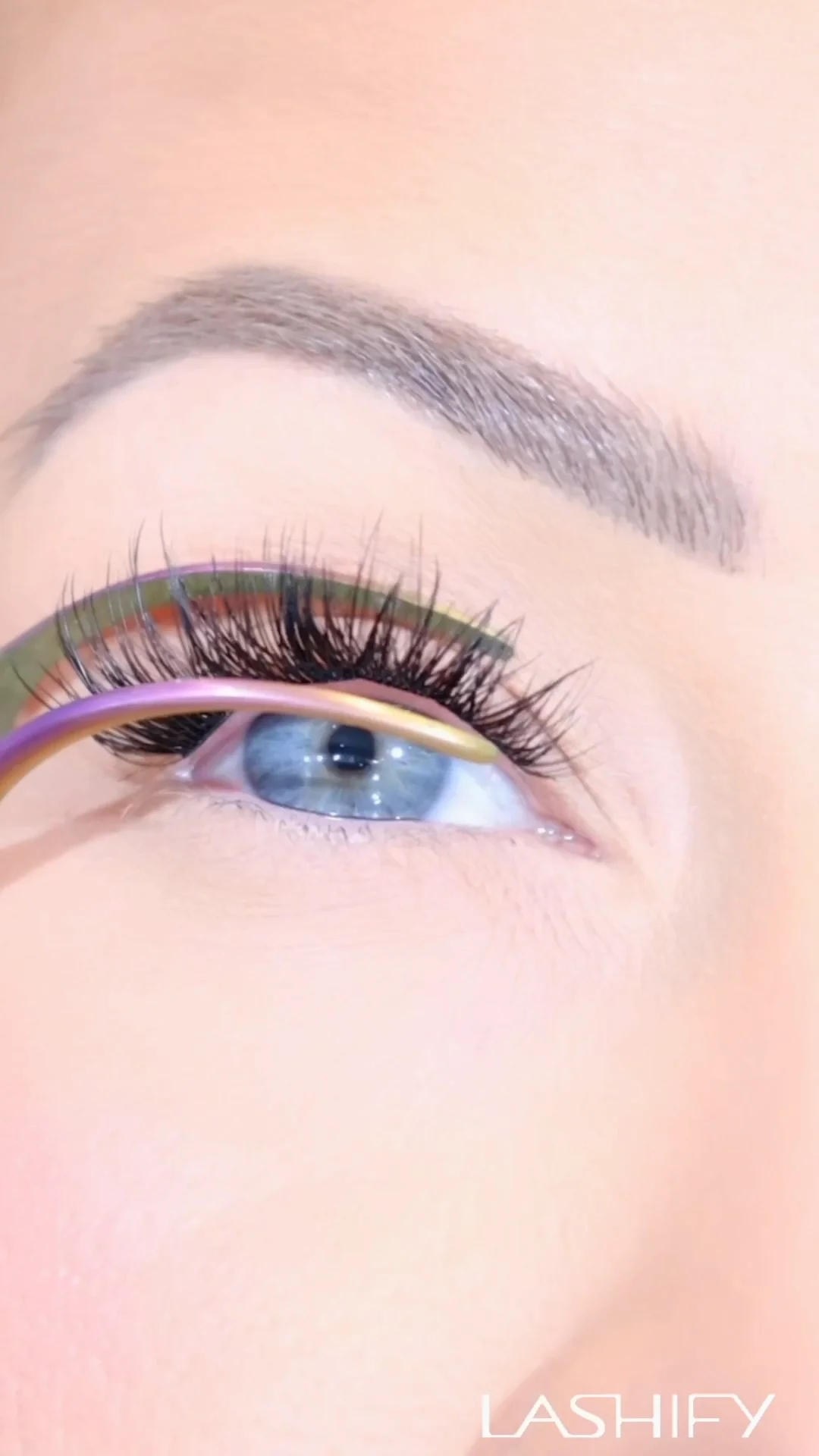 Precision Lash Comb 2 Website on Vimeo