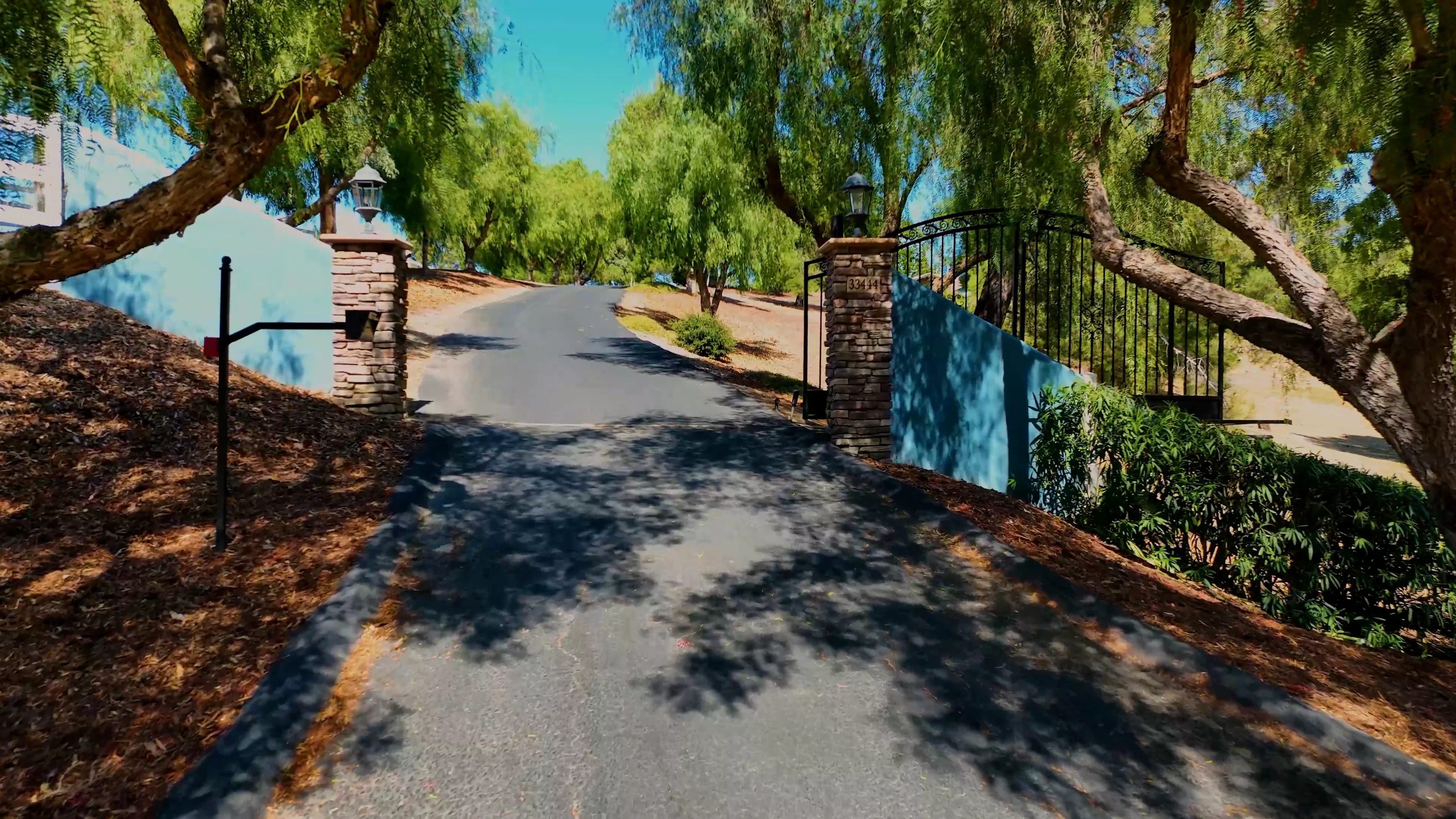 33444 Pauba Rd on Vimeo