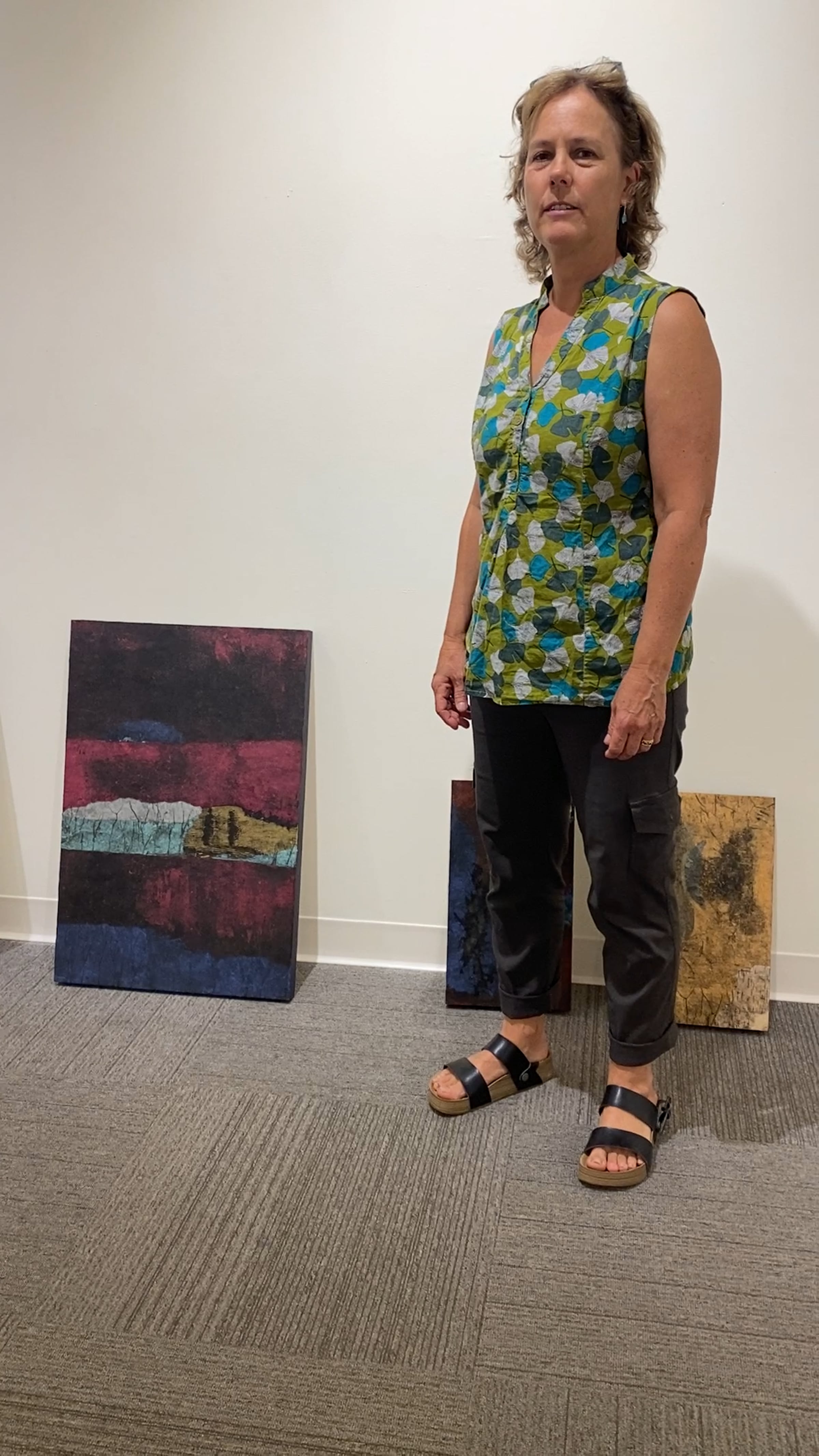 Helen Schmidt | Between Worlds