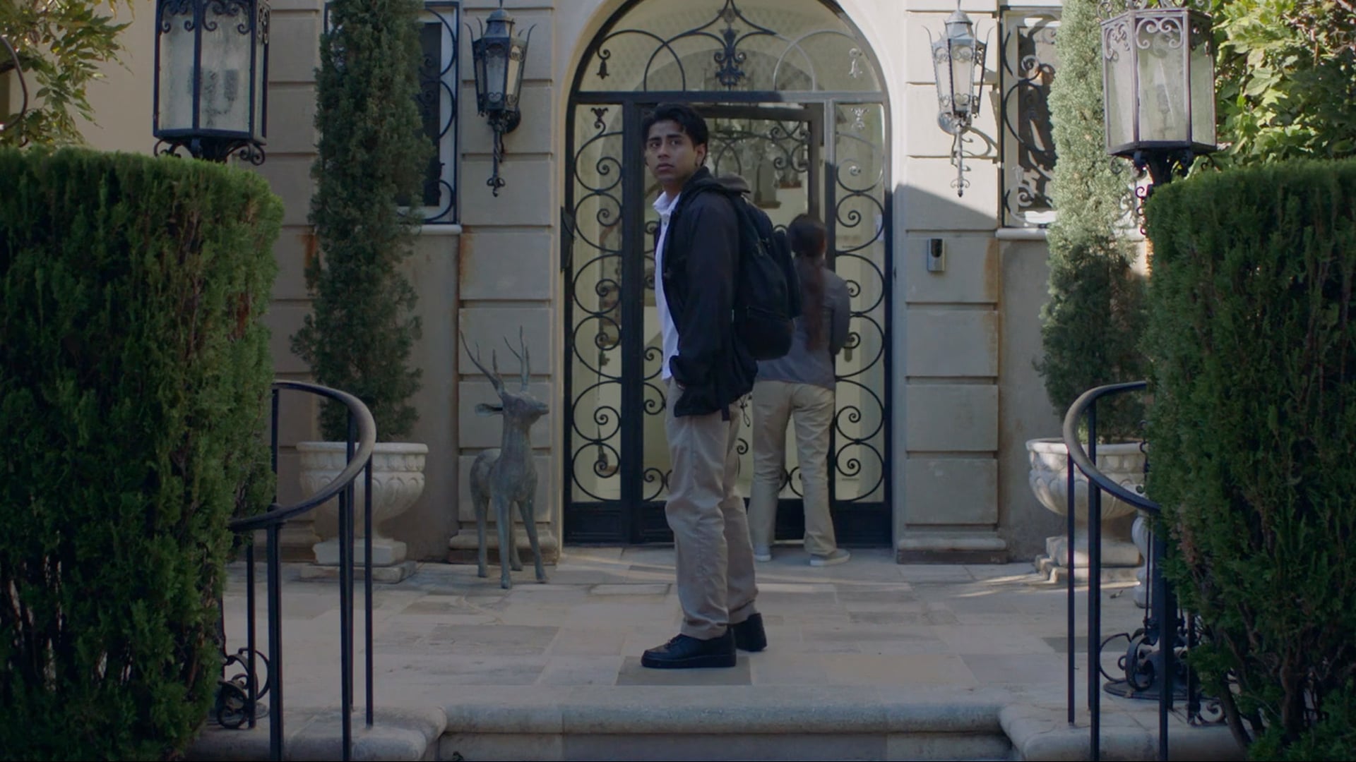 At The Gates – Trailer “Hidden”