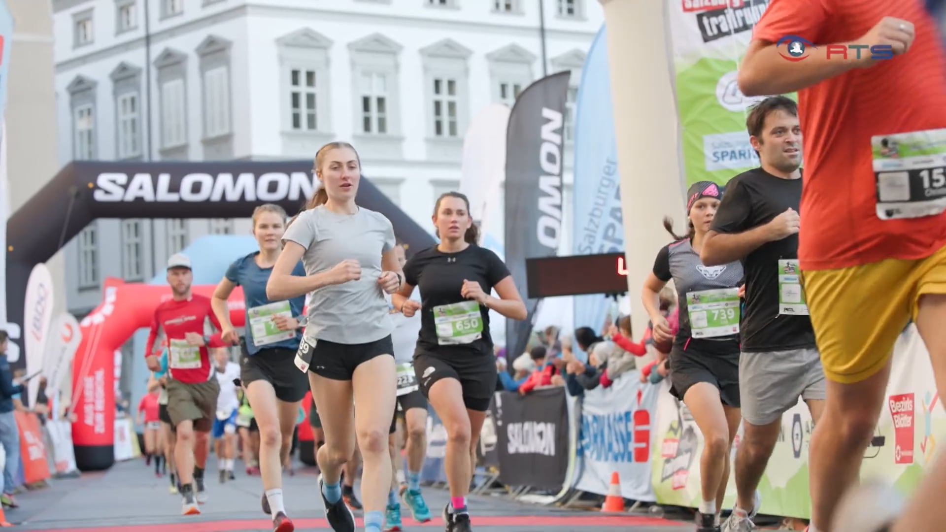trailrunning-festival-saisonfinale-fuer-alle-trailrunner-inmitten-der-salzburger-altstadt