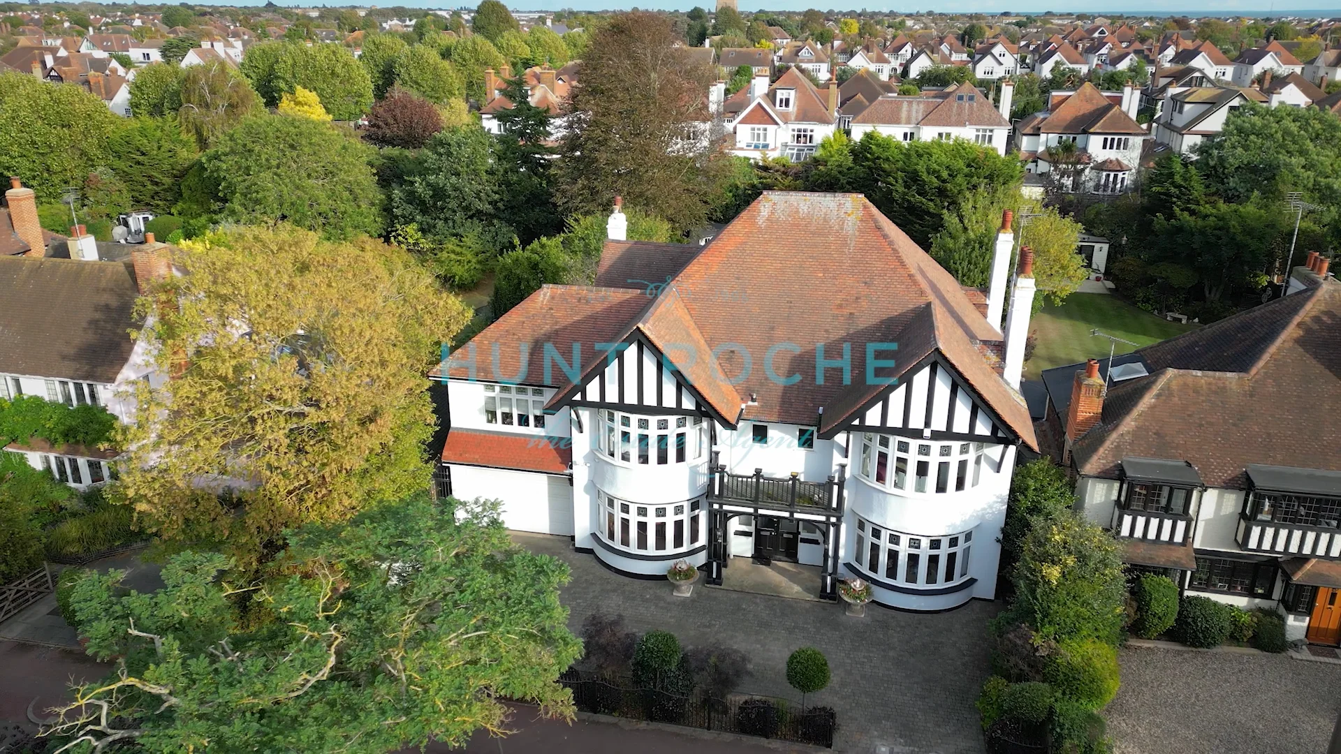 62 Thorpe Hall Avenue_Hunt Roche_Oct23 on Vimeo