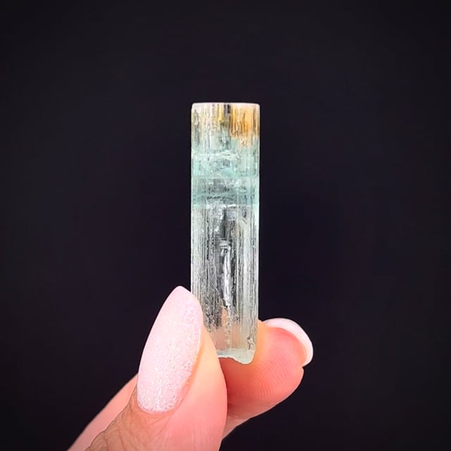 Beryl var. Aquamarine