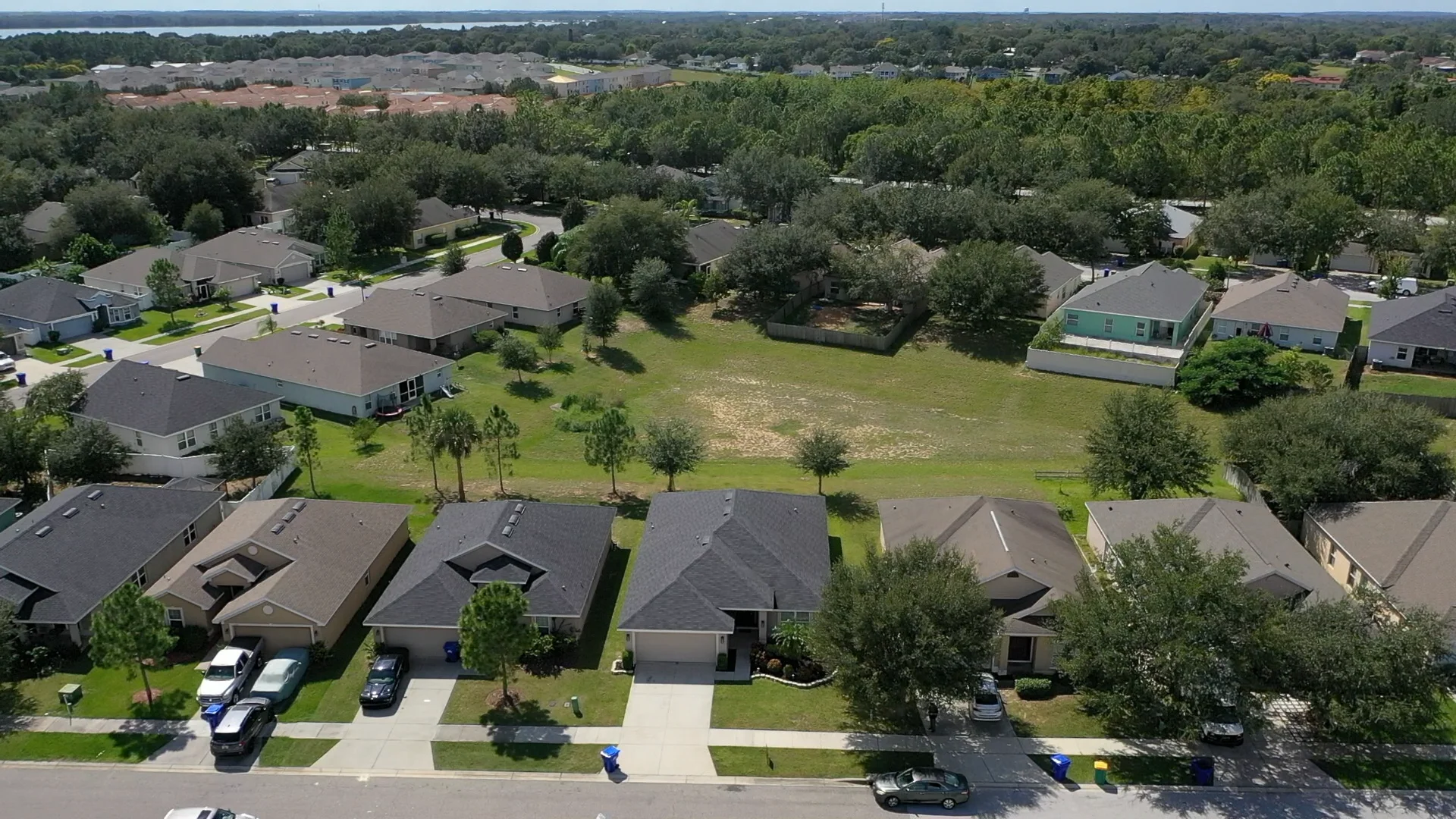 1217 Kellogg Drive Tavares, FL on Vimeo