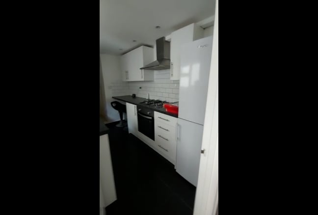 Renting double room in Hammersmith  Main Photo