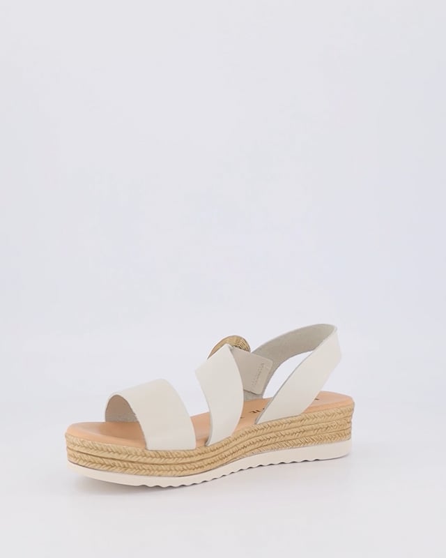 AZURA / White