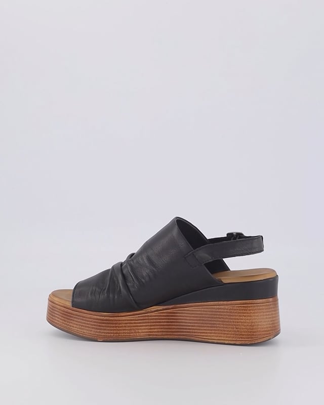PARKER / Black