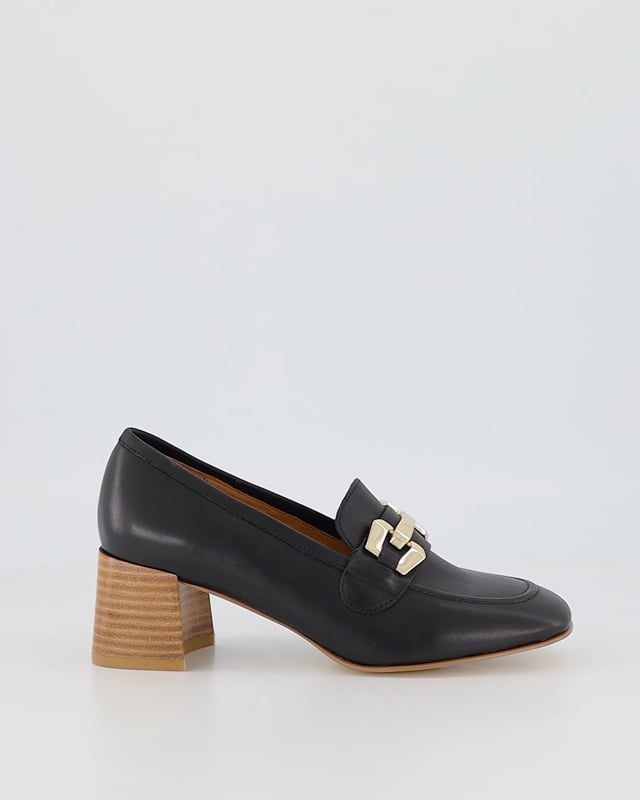 MERF / Black
