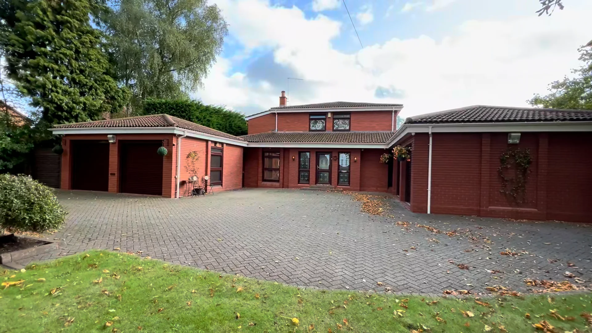 180a Worcester rd new on Vimeo