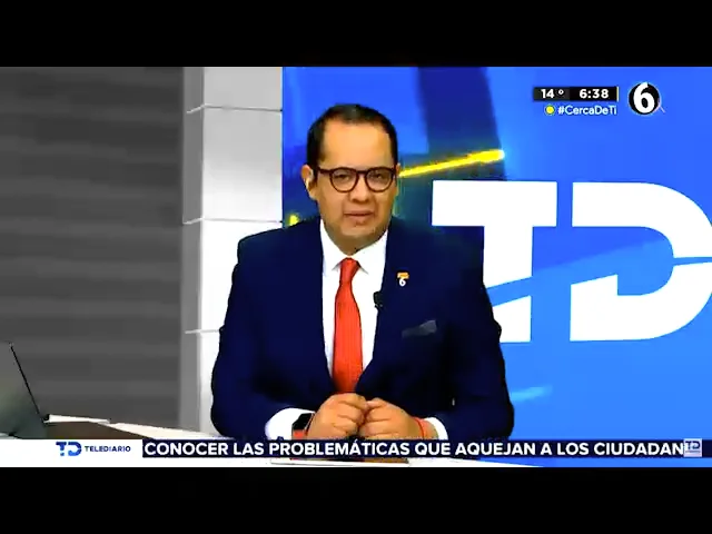 Telediario con Alberto Rueda y Gaby Tamez. En otros temas Olivia ...