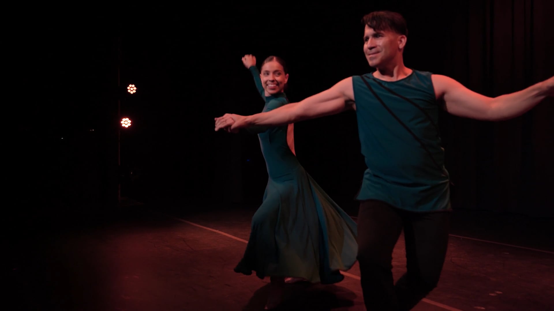4. BlakTinx 2023- Momentos by David Olarte & Carla Leon