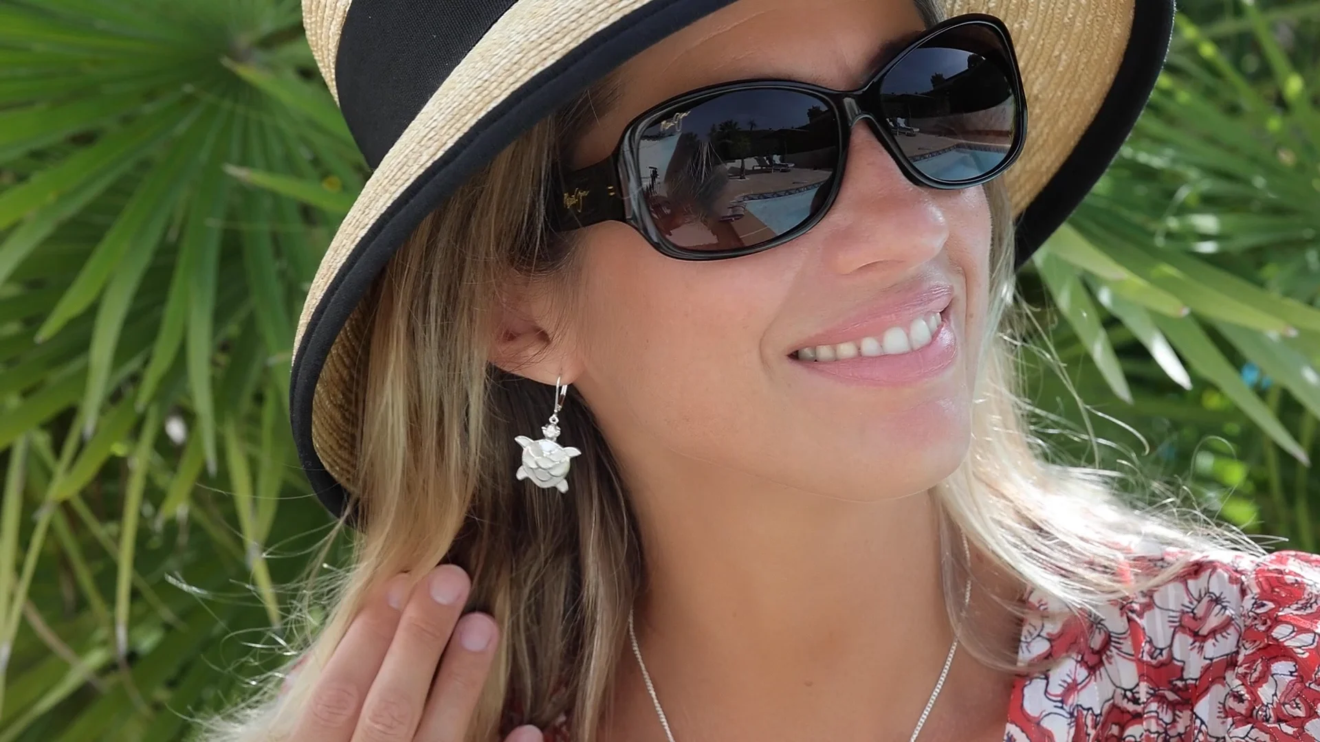 Boucles D'oreilles Pendantes Tortue Marine Plaqué Or & Améthyste - Tres.Or - Neuf