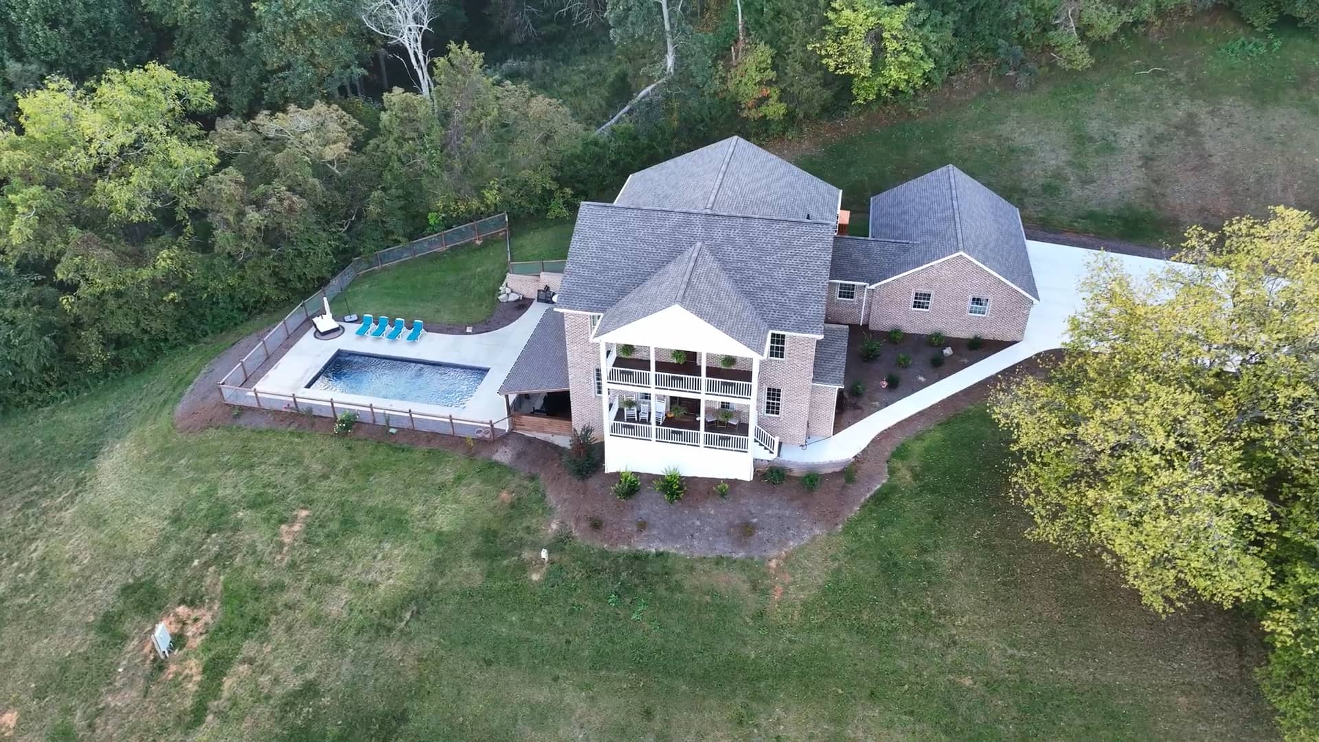 393 Boonesboro Rd Johnson City, TN 37615 on Vimeo