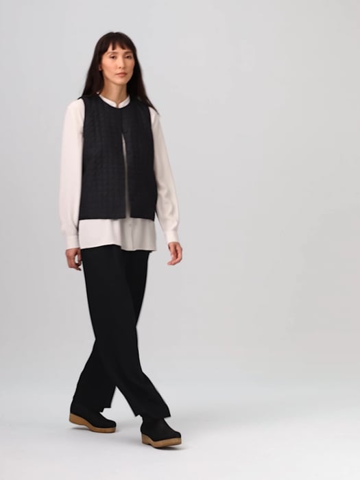 Silk vest Eileen Fisher Black size S International in Silk - 28063922