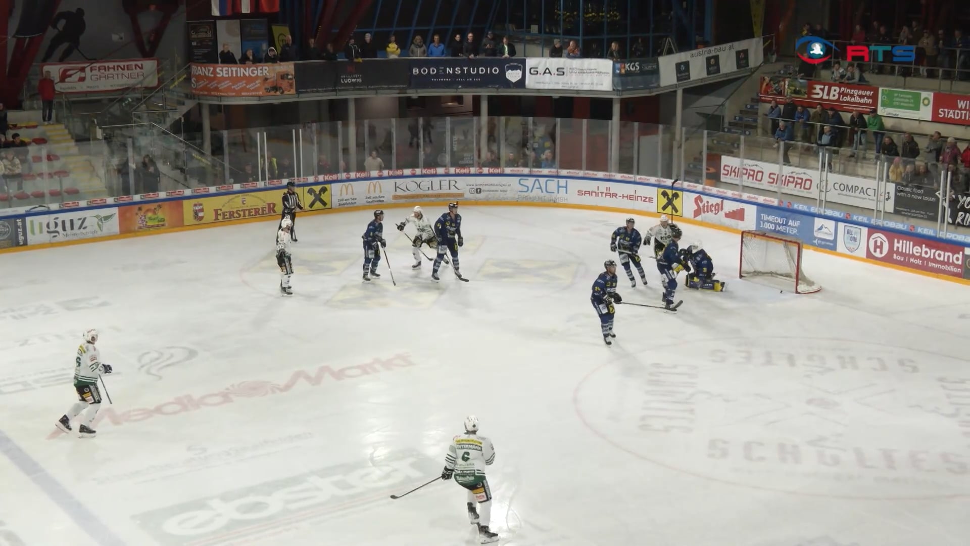 eishockey-die-zeller-eisbaeren-schlagen-bregenzerwald-und-bleiben-an-der-tabellenspitze