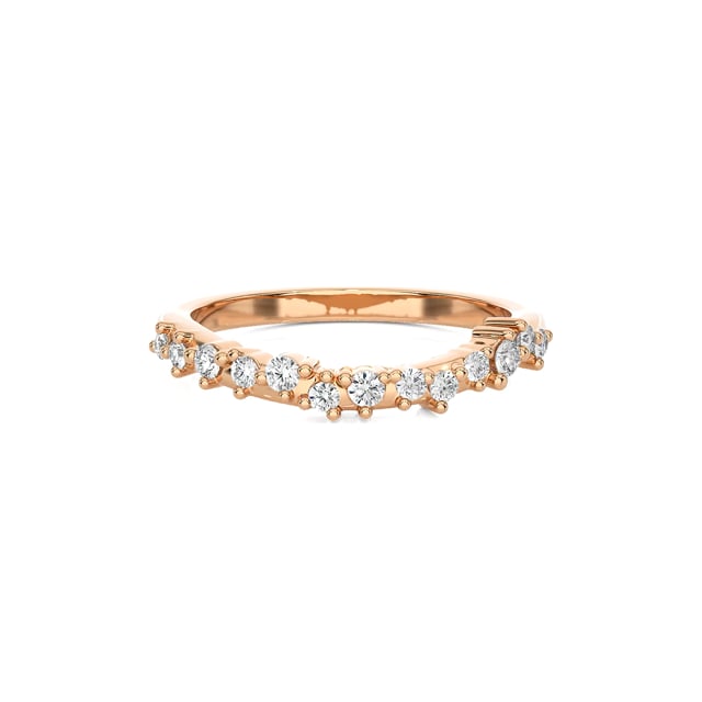 0.12 carat cluster alliance ring in red gold with round lab grown diamonds