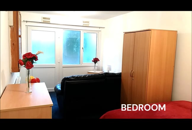 Double Room to Rent High Wycombe HP12 3Hf Main Photo