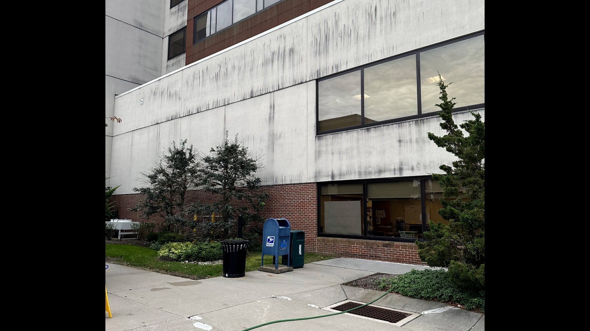 Exterior Building Cleaning