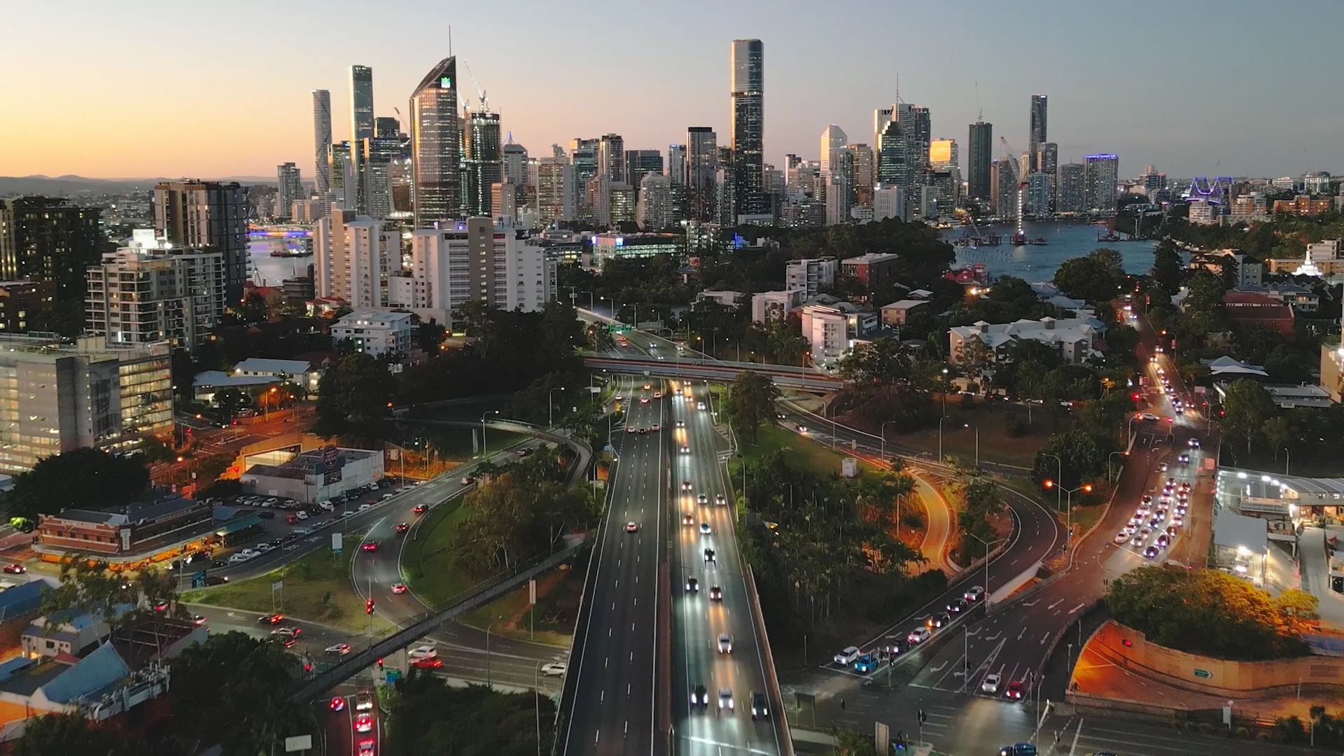 Vocus Brilliant Made_Brand Campaign_15sec video_16-9_FINAL