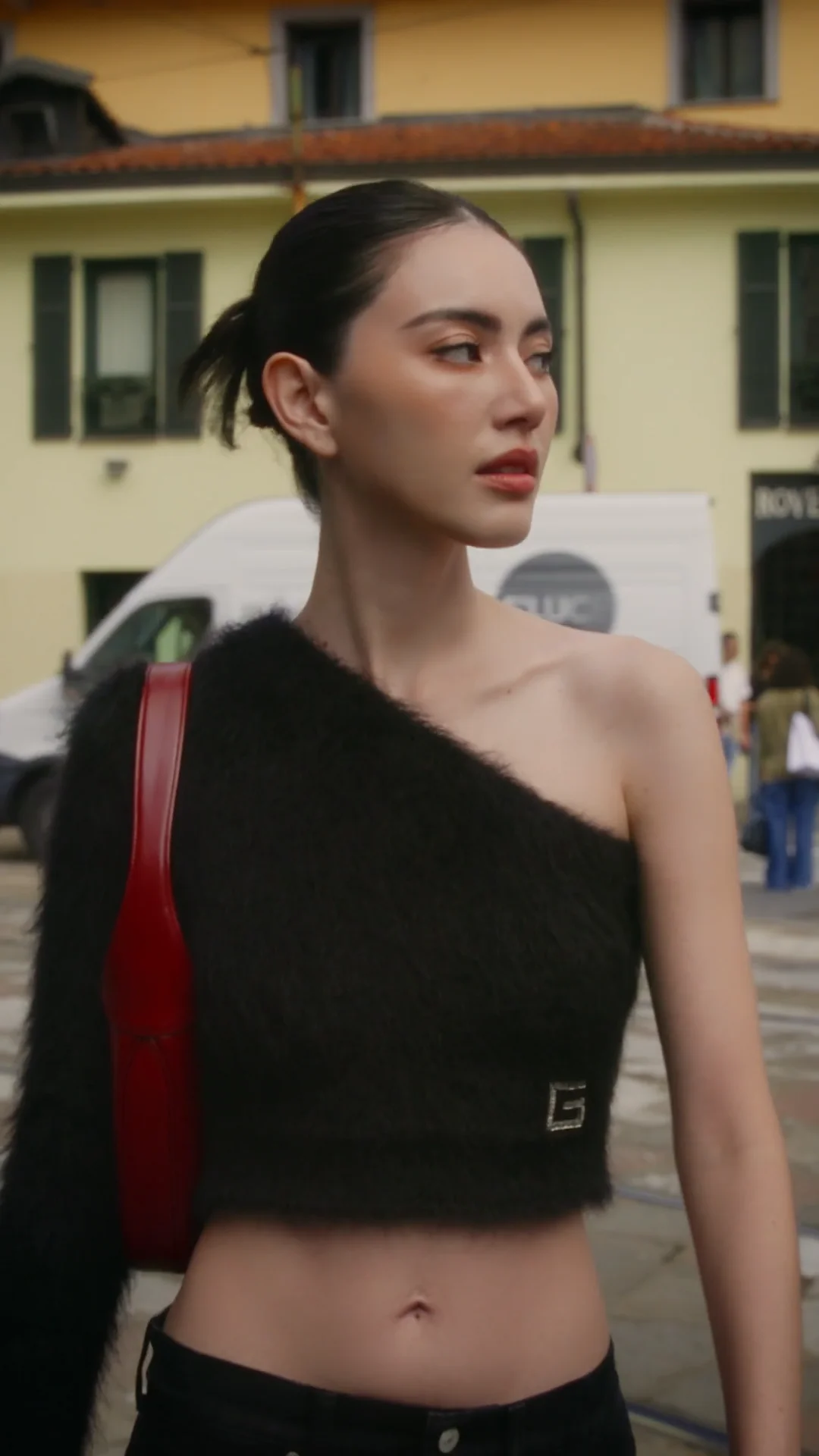 Gucci Ancora Show Teaser Davika Hoorne On Vimeo 5136