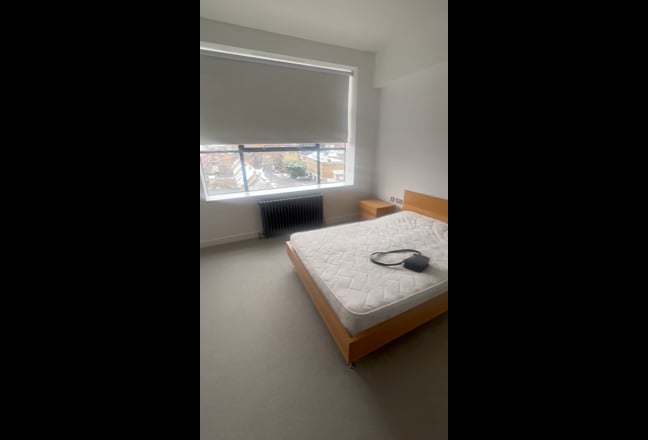 Spacious fully Furnished Flat near Old Street  Main Photo