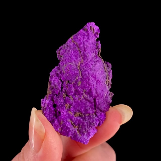 Sugilite (rare) (fine color)