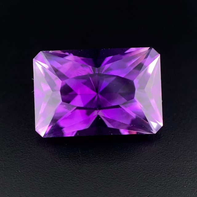 Quartz var: Amethyst (fine color - rare locality)