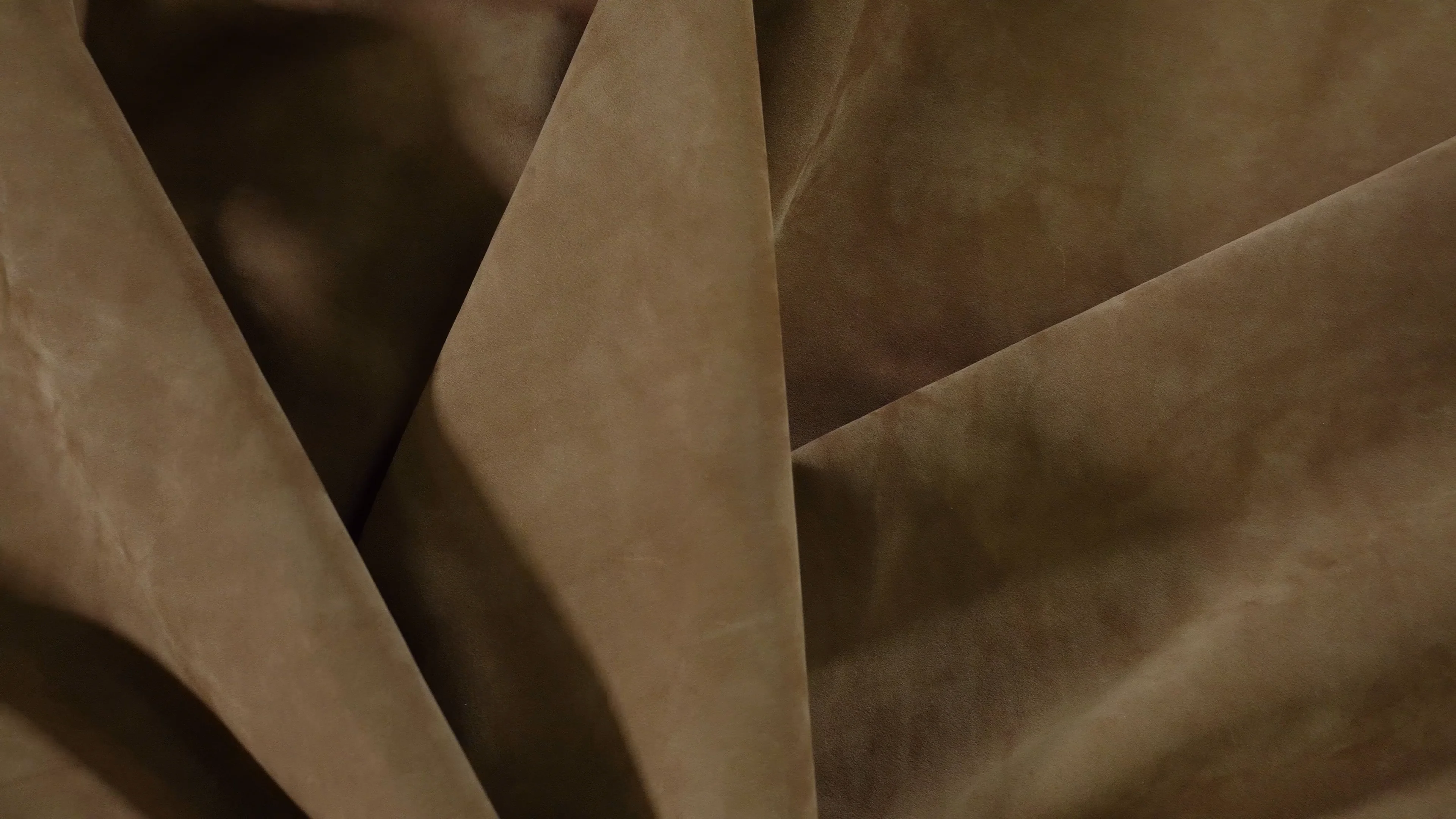Nubuck - Water Resistant Suede-Like Cowhide Leather Hide