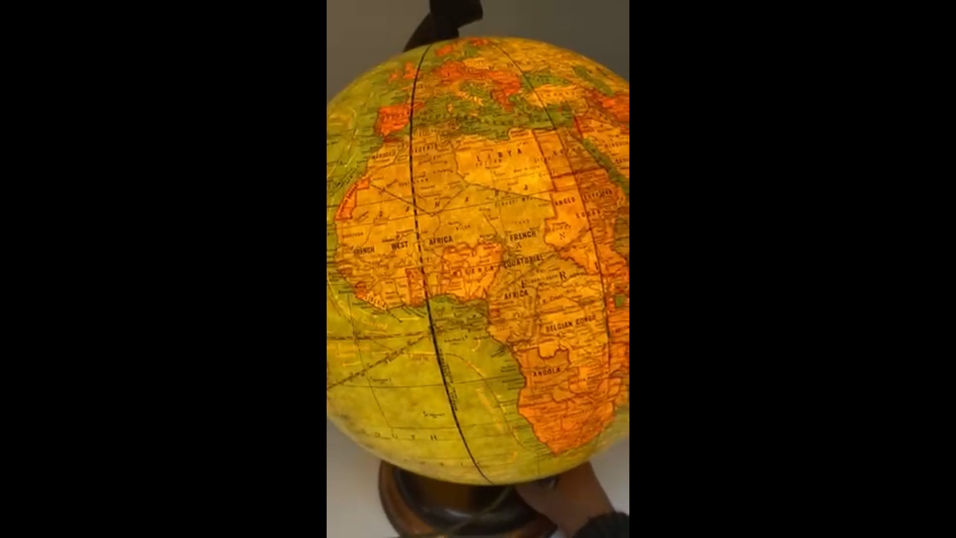 Mid-Twentieth Century Illuminated Terrestrial Glass Globe by