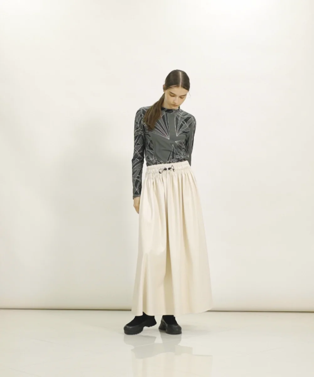 ESSENTIAL / オリジナルプリントボトルネックカットソー(SALE