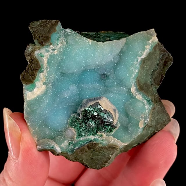 Chrysocolla and Malachite coated by Quartz (classic material)