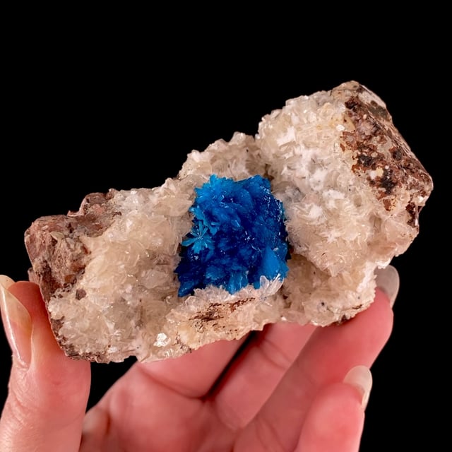 Cavansite