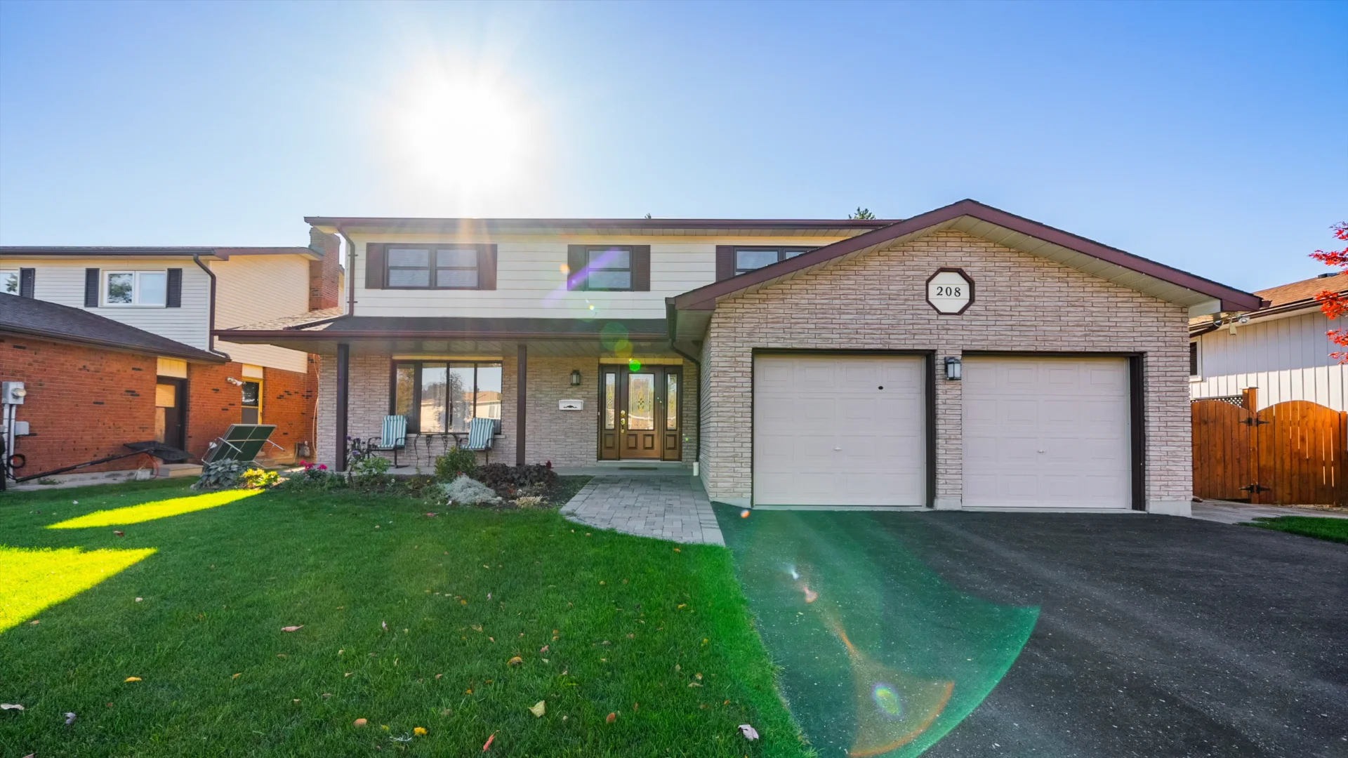 208 Michael Blvd Whitby MLS on Vimeo