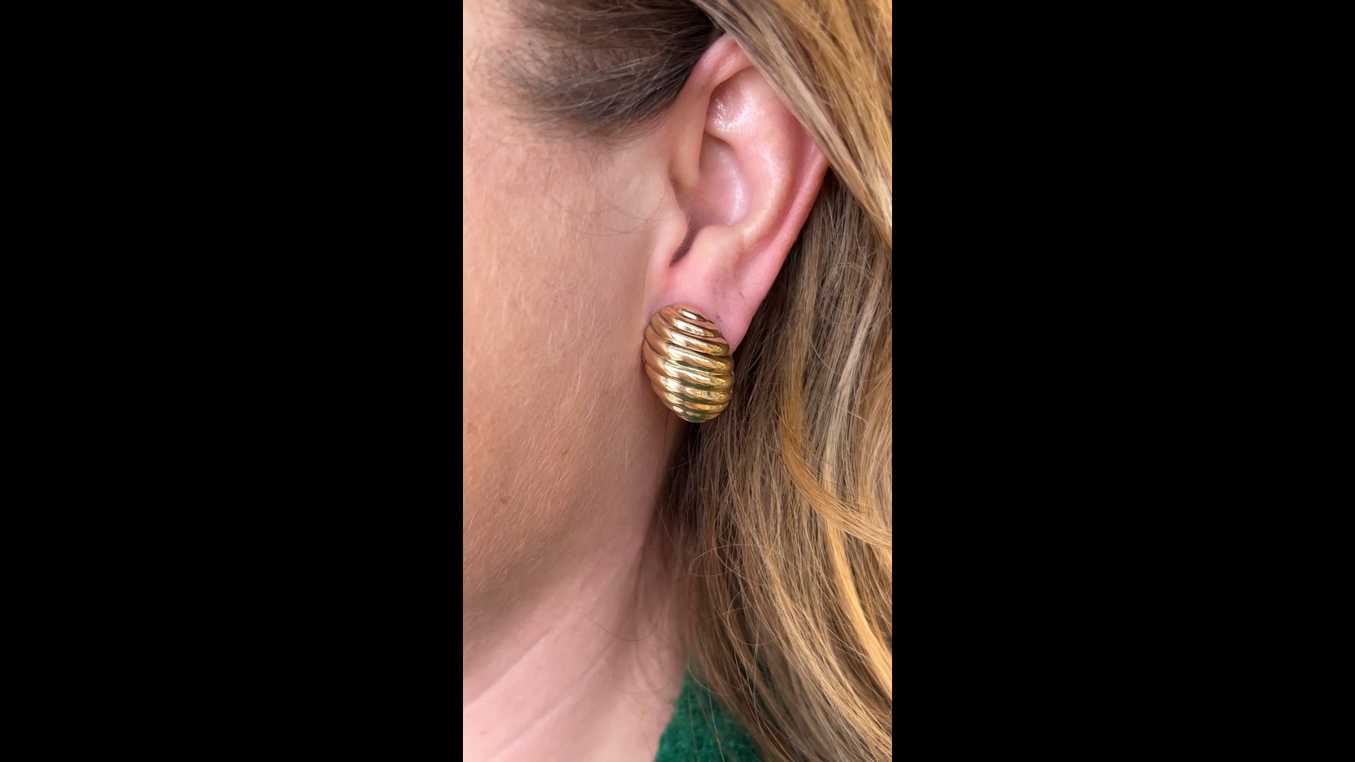 ピアス LESS IS MORE 14k goldfield Lee earrings Leslie's 14K Two-tone Polished Fancy Earrings LE1486 | S&E