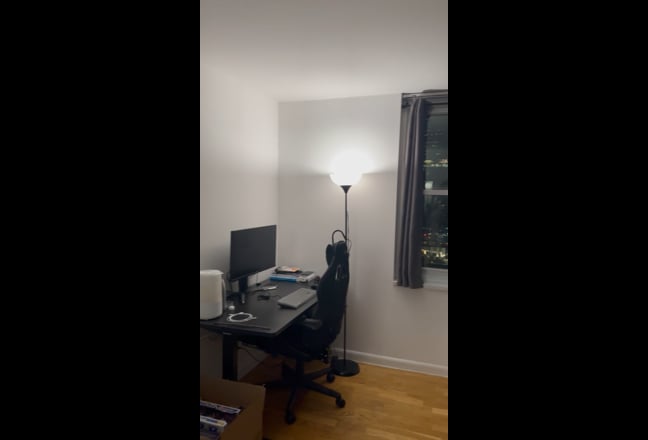 Large Room Size + Great Views Main Photo