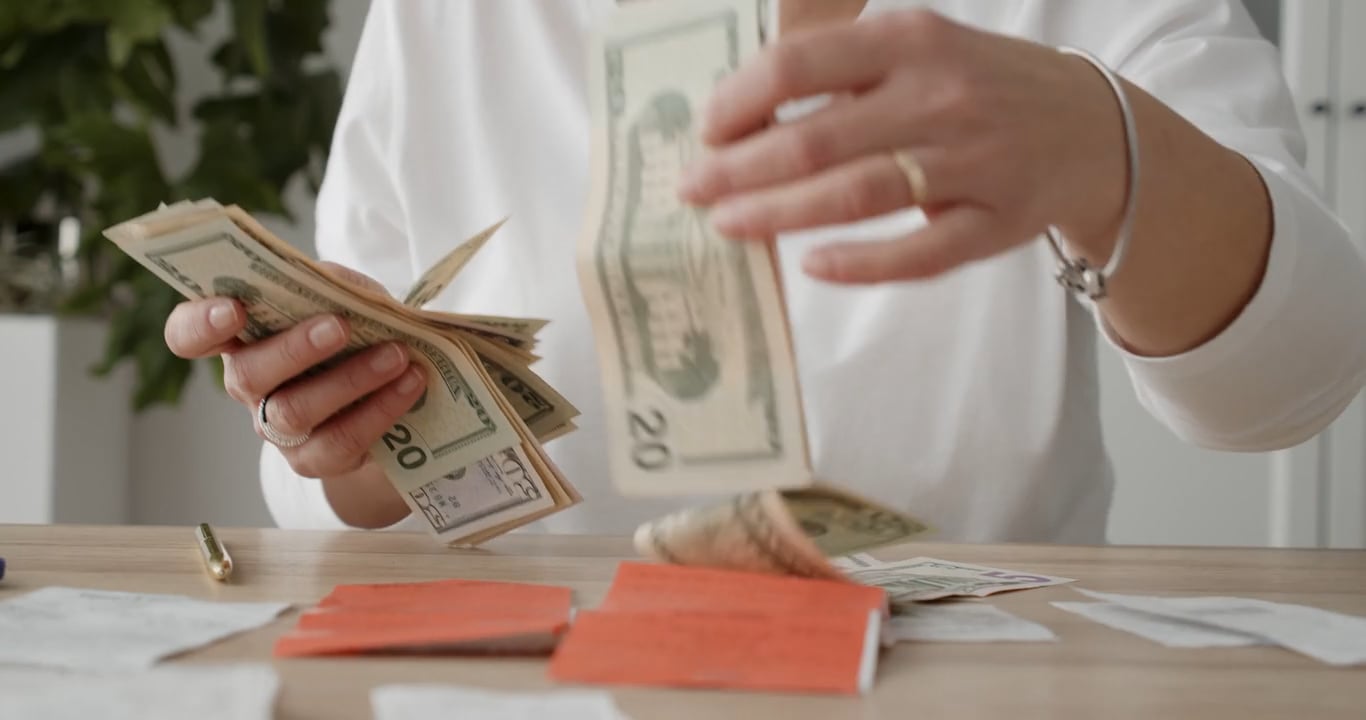 https://i.vimeocdn.com/video/1743627769-d2015a6991bfa492278cd5c4f5ac58ab71343d4069ff139fd1545fcf0c8ad6f5-d