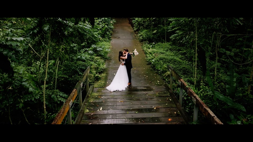 Ko'olau Ballrooms Wedding | Oahu, Hawaii