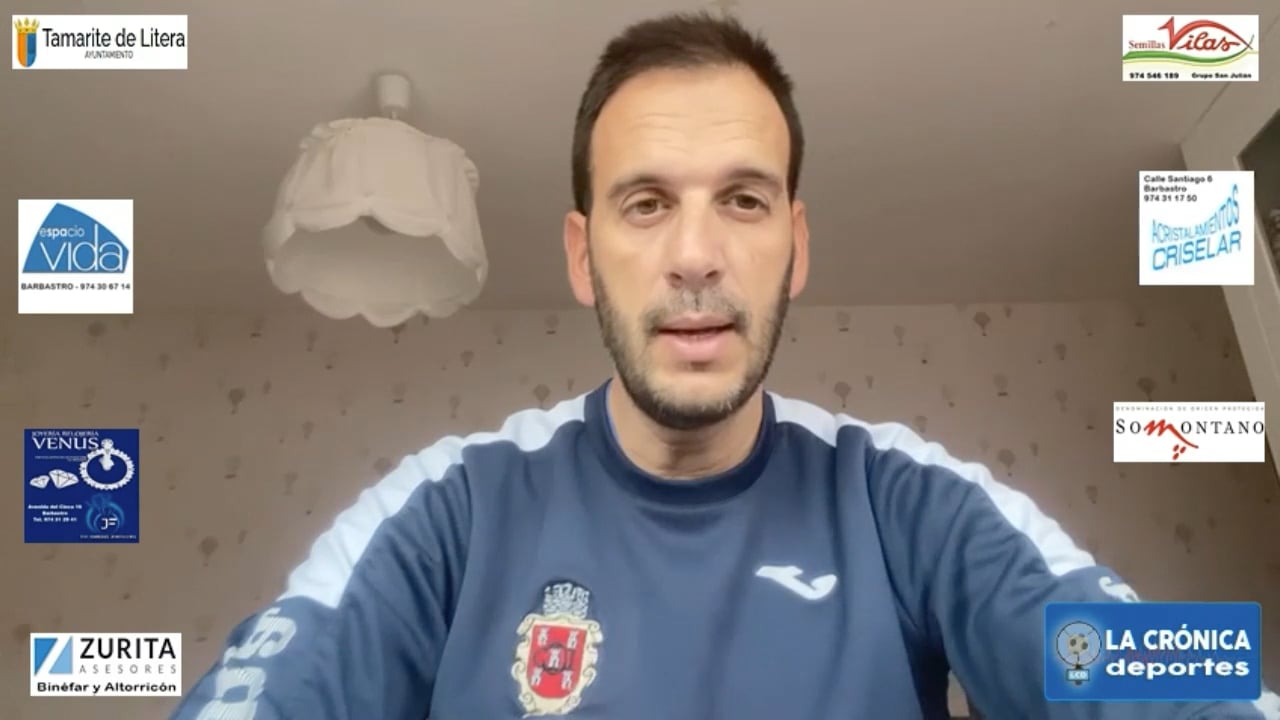 IVÁN BALLESTERO (Entrenador Fuentes) AD Almudévar - CD Fuentes / Jor. 7 / Tercera Rfef