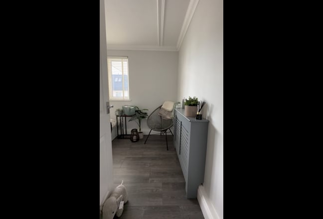 Video 1: Room (Yours)